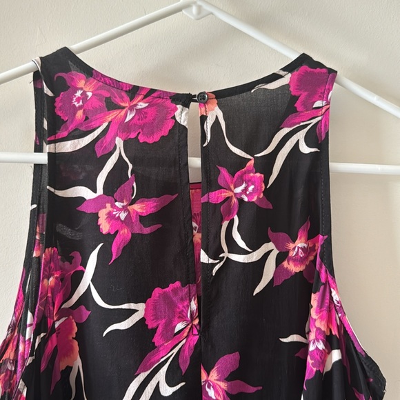 Old Navy Trapeze Tank - Picture 5 of 6